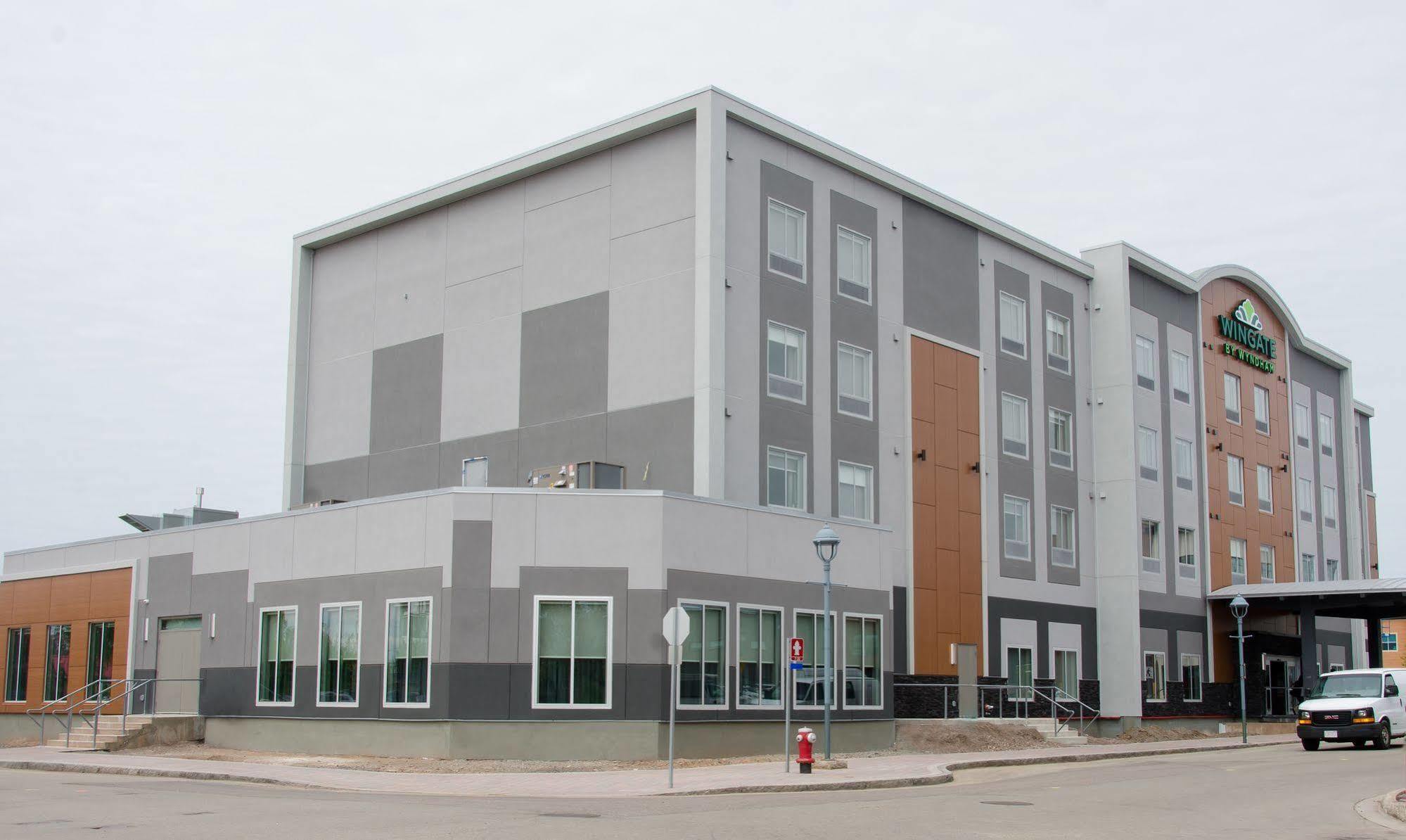 Wingate By Wyndham Dieppe Moncton Hotel Exterior photo